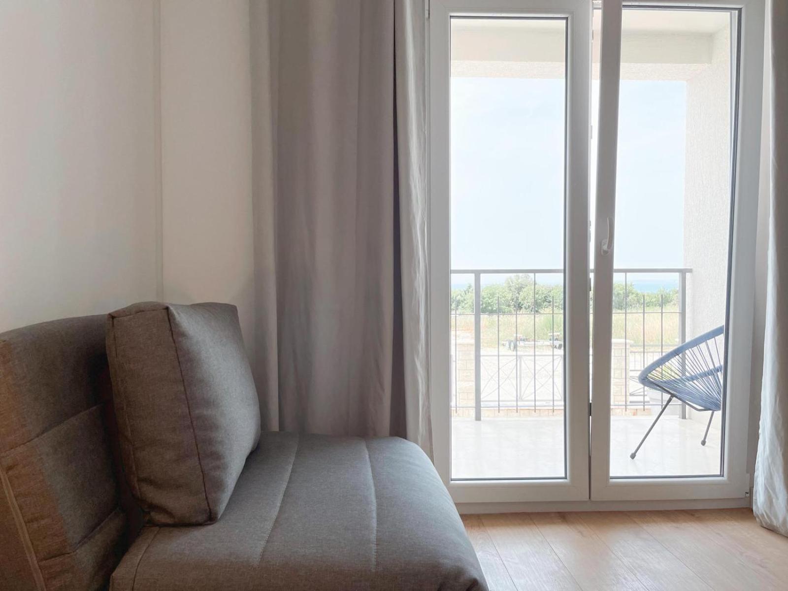 Caramel Comforts With Sea View In Stinjan Only 300 M From The Beach, Free Parking Apartmán *