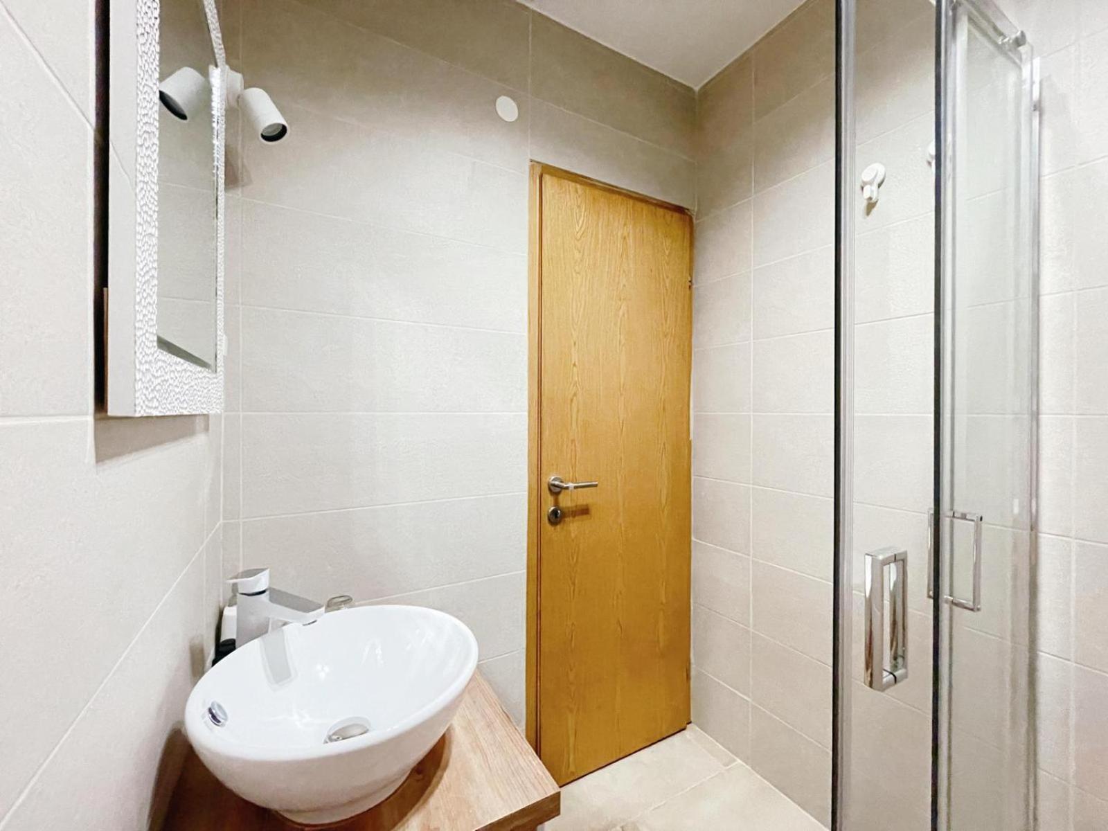 Caramel Comforts With Sea View In Stinjan Only 300 M From The Beach, Free Parking Appartamento