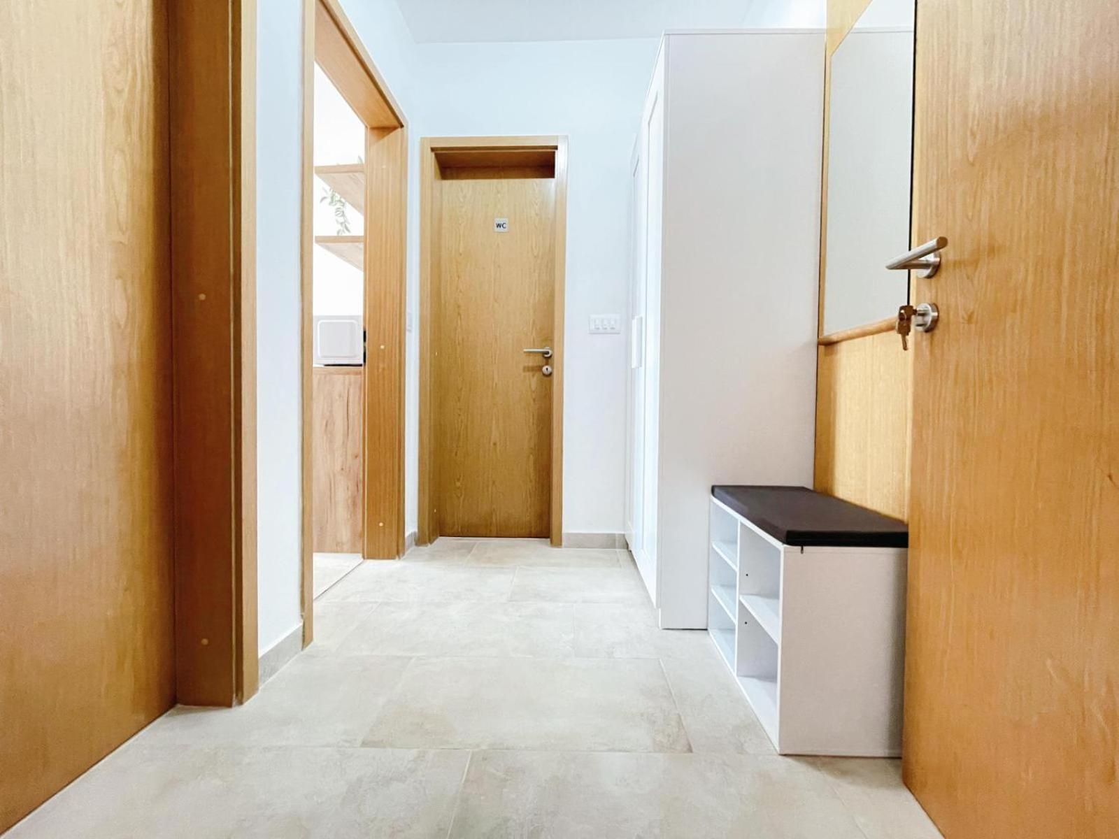 Caramel Comforts With Sea View In Stinjan Only 300 M From The Beach, Free Parking